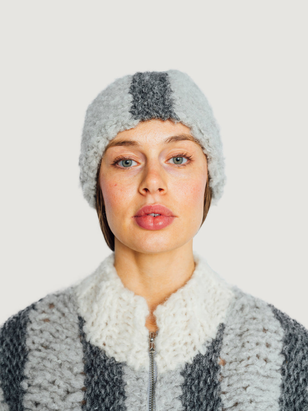 Vertical hat